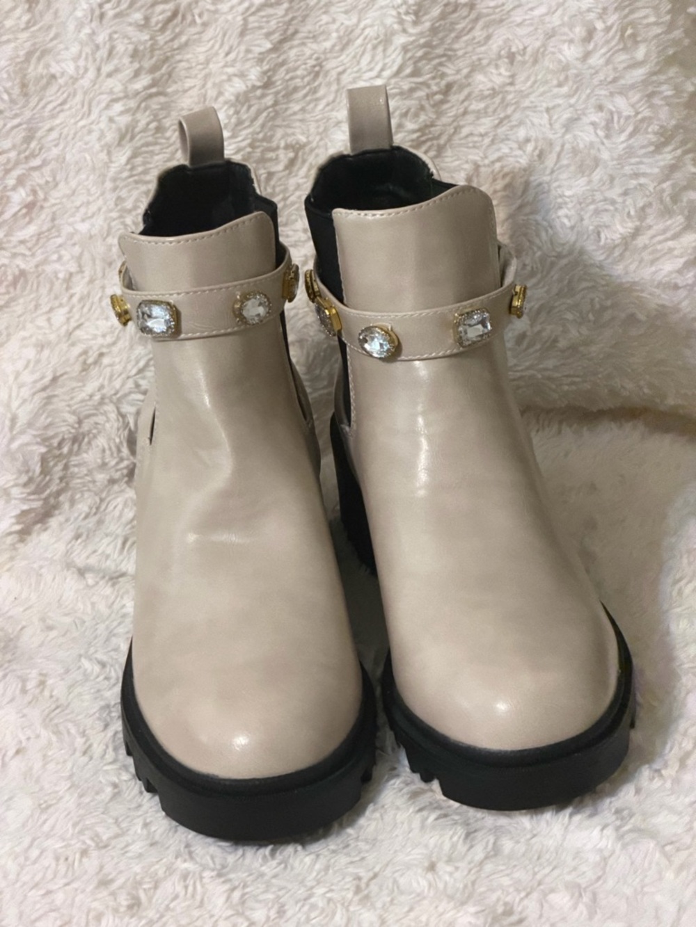 Nicole Miller New York Beige Faux Leather Booties sz 10